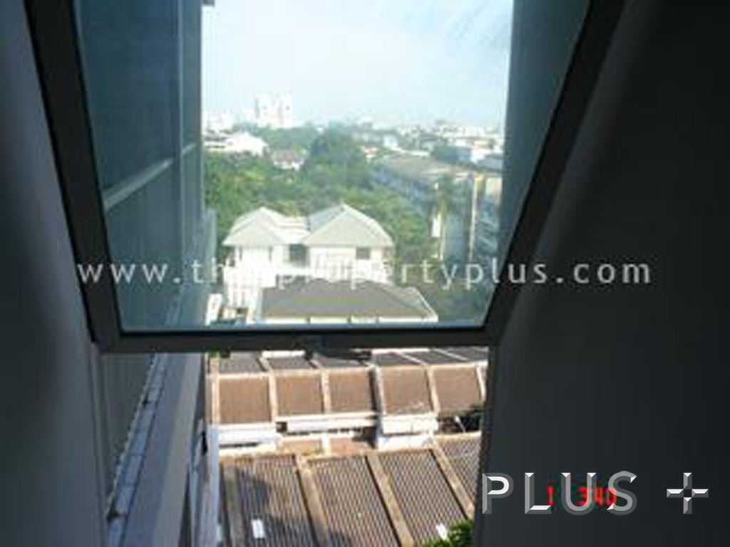 Condo in Thong Lo near hang out area